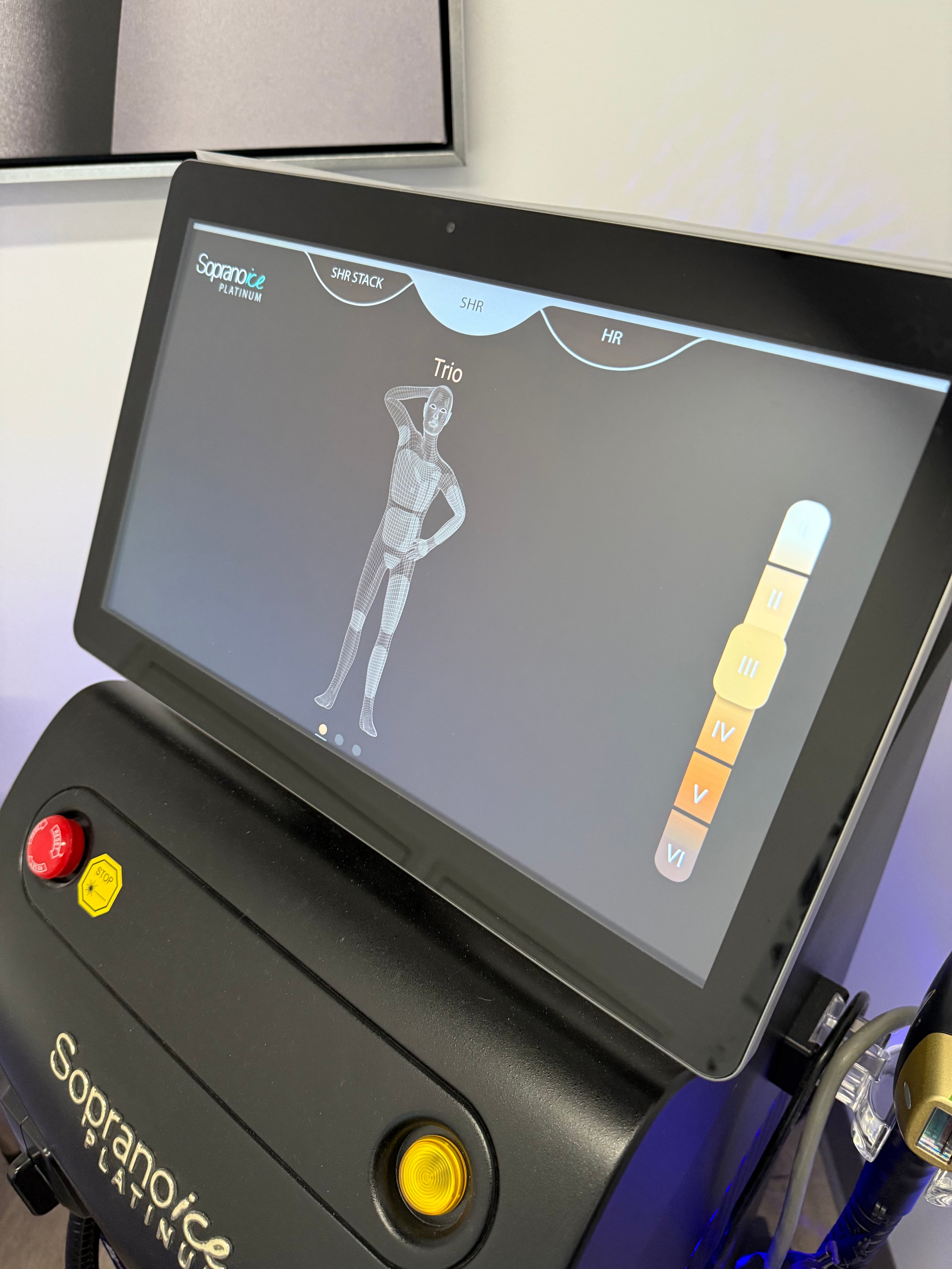 Soprano ICE Platinum device showing settings screen at ID Beauty